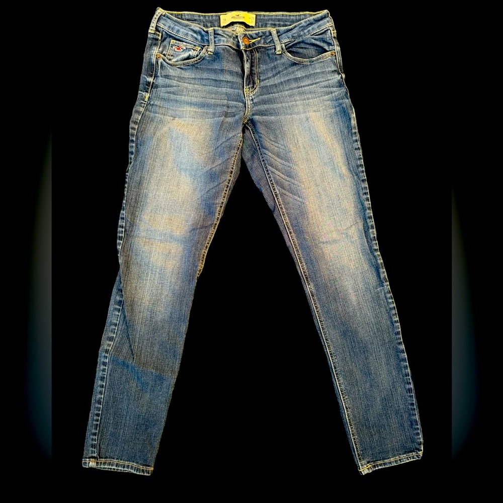 Hollister jeans- size 9R